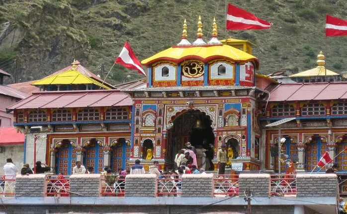 Badrinath Temple_C